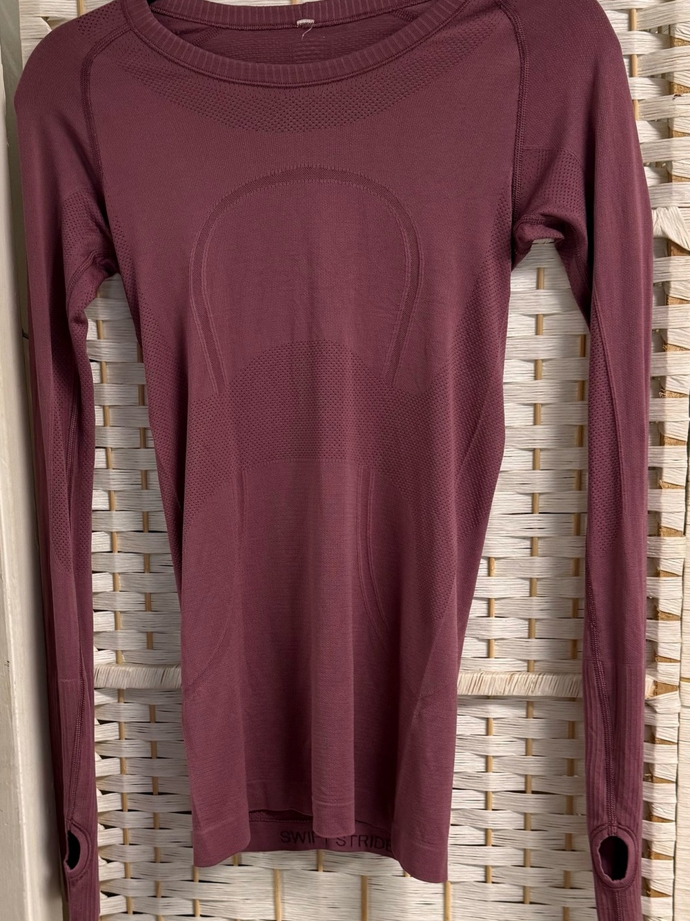 Long Sleeve Seamless Active Top - Plum Size 4